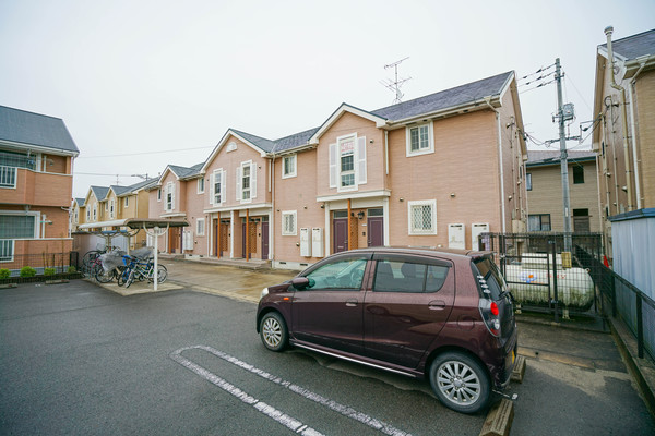 瀬戸内市長船町土師のアパートの建物外観