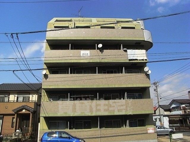 名古屋市東区矢田南のマンションの建物外観