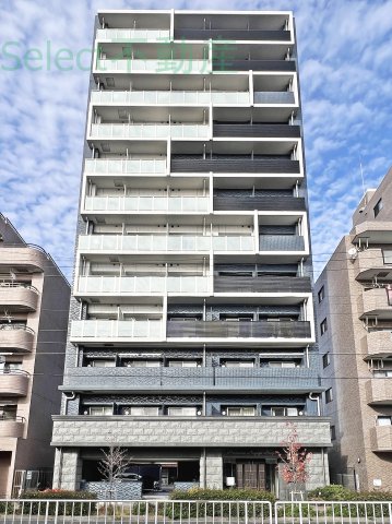 プレサンスNAGOYA本陣の建物外観