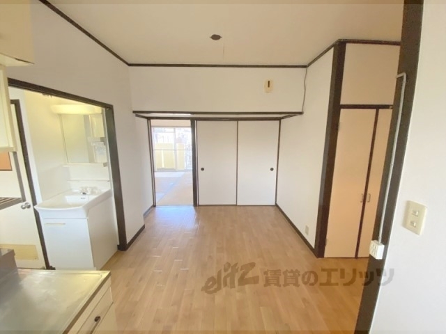 居室・リビング　リビング