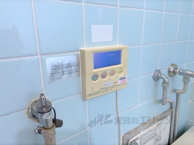 その他設備　給湯器リモコン
