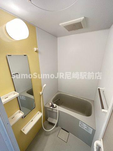 バス・シャワールーム　日々の疲れを癒すお風呂付です