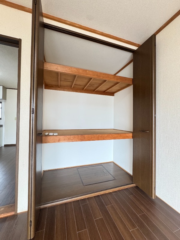 収納　洋室収納！