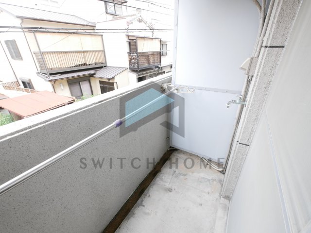 バルコニー　お洗濯にも便利なバルコニー付き