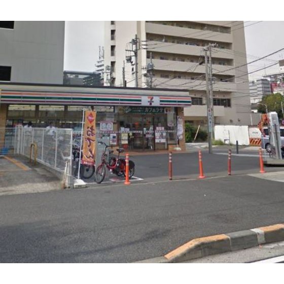 コンビニ　セブンイレブン横浜弥生町３丁目店（コンビニ）まで116m