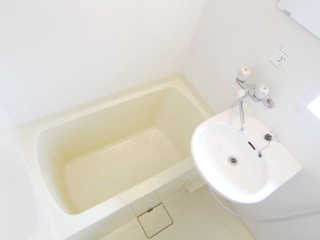 バス・シャワールーム　★お問い合わせはタウンハウジングまで★