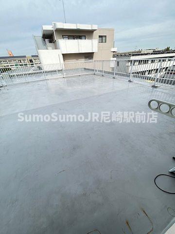 バルコニー　落ち着いた時間を過ごせるバルコニーです