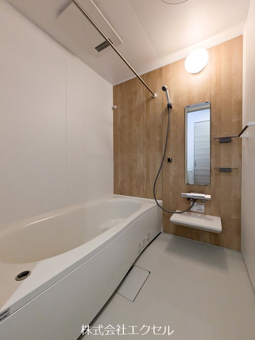 バス・シャワールーム　一坪風呂です。