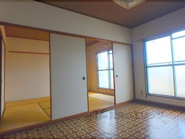 居室・リビング　リビング