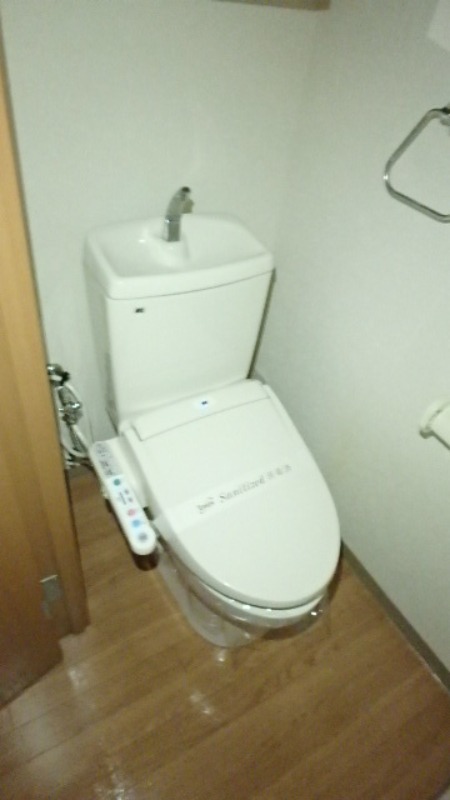 トイレ　図面と現状に相違がある場合には現状を優先