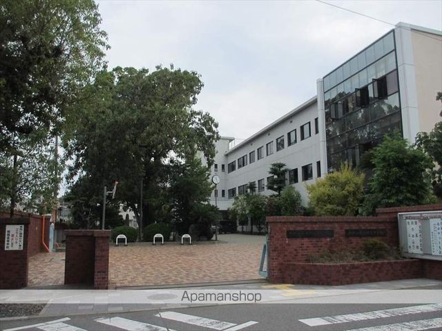 高校・高専　桐蔭高等学校（高校・高専）まで727m