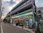 コンビニ　ファミリーマート祐天寺駅前店（コンビニ）まで392m