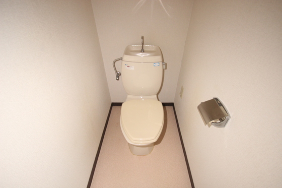 トイレ　※別部屋の写真です