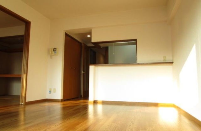 居室・リビング　同仕様写真