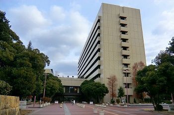 役所　姫路市役所（役所）まで534m