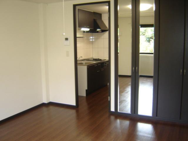 居室・リビング　居室