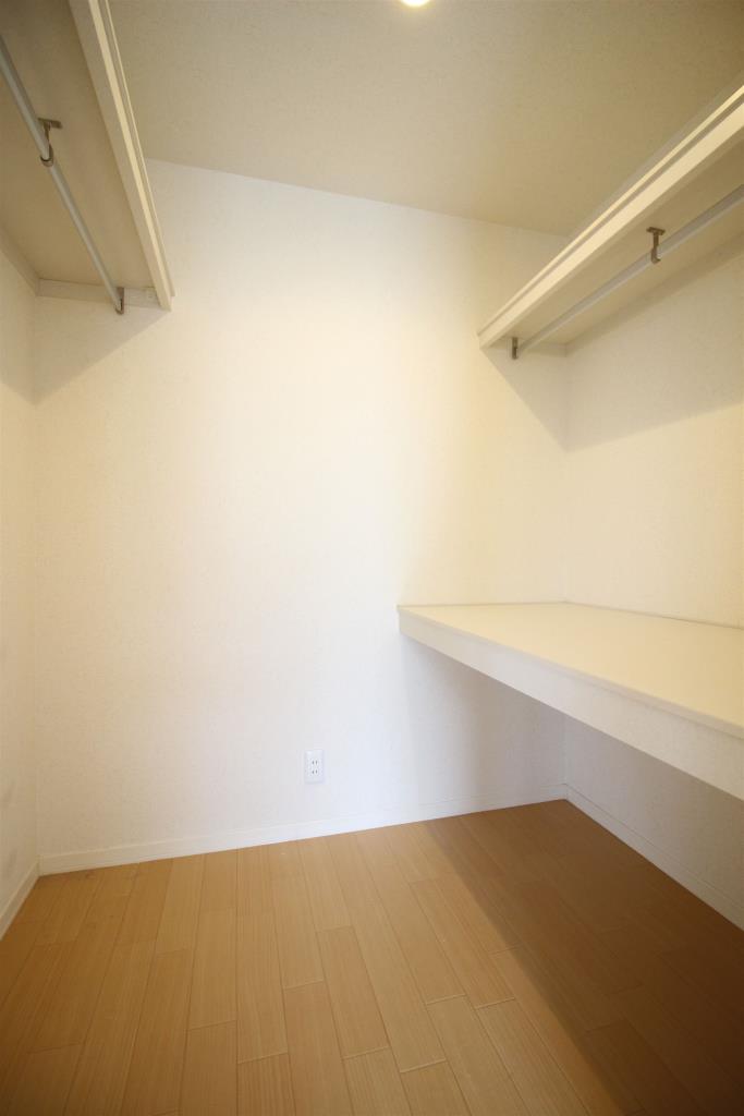 収納　ウォークインクローゼットで収納力抜群