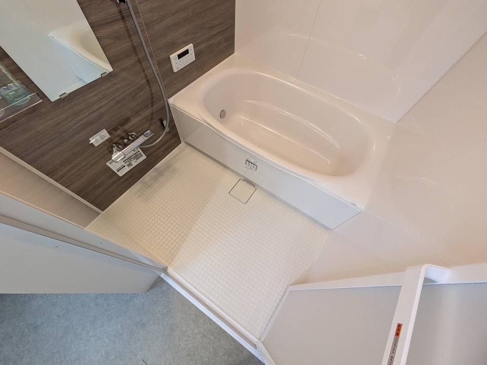 バス・シャワールーム　浴室