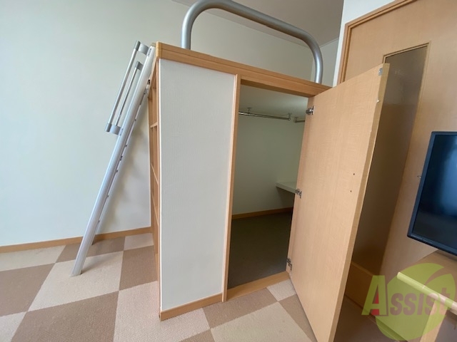 その他部屋・スペース　絨毯の柄はお部屋により異なります。