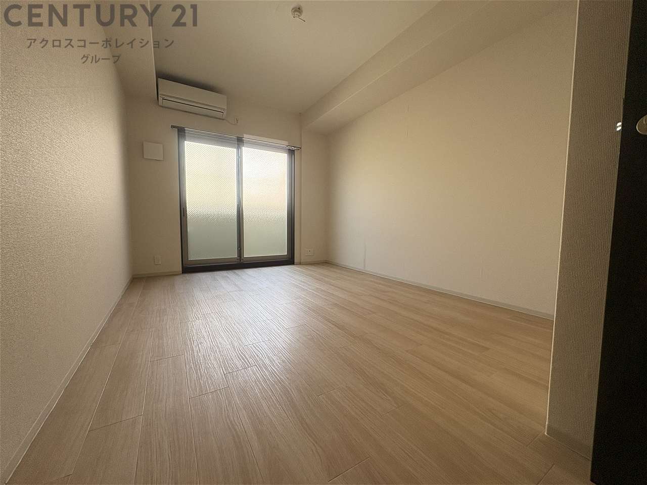 居室・リビング　エアコン付きで初期費用を抑えられます！