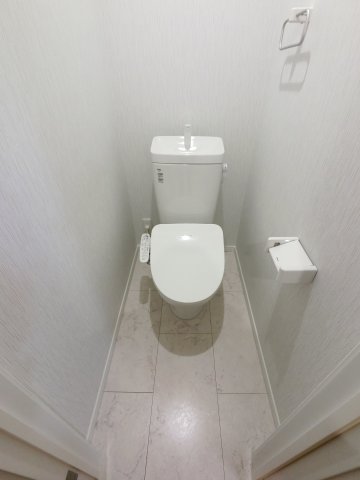 トイレ　※仕様が異なる場合がございます