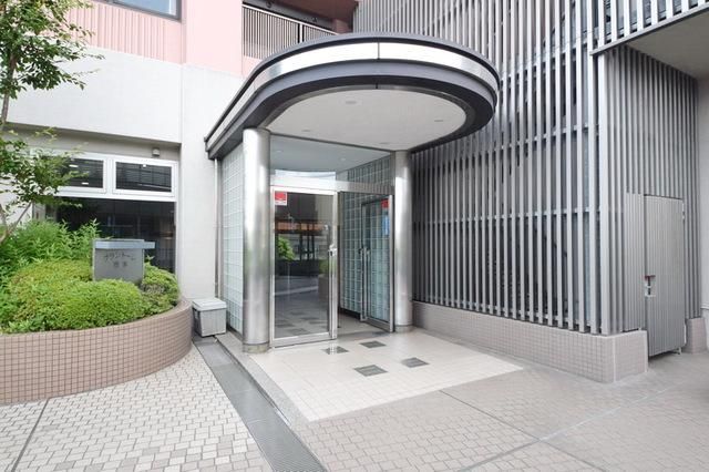 エントランス　★安心のオートロック付きエントランス★