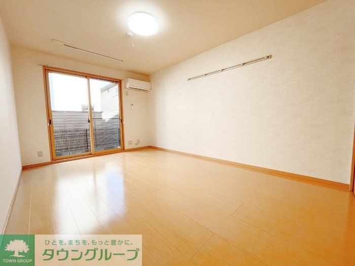 居室・リビング　※別号室参考写真です