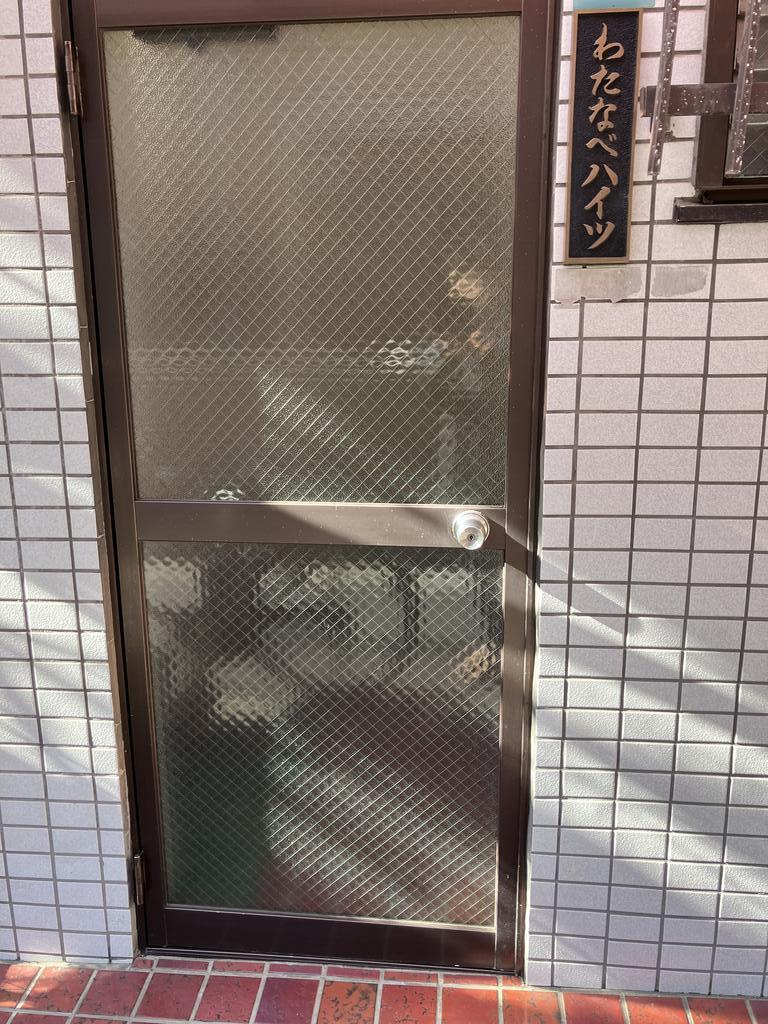 玄関　マンション外玄関