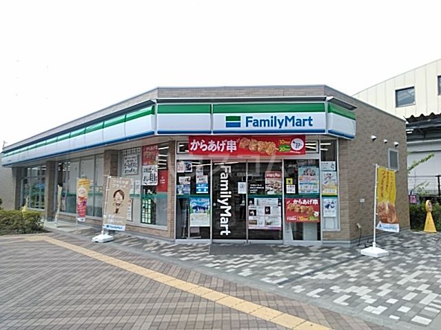 コンビニ　ファミリーマート 西武立川駅南口店（コンビニ）まで370m