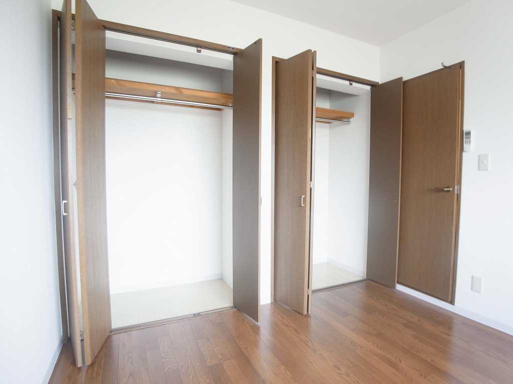 収納　別部屋同型写真