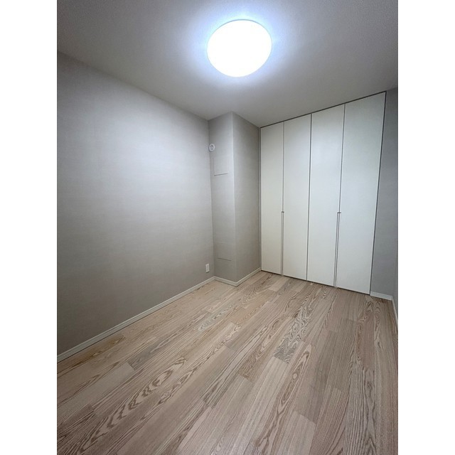 その他部屋・スペース　洋室(1)４．５帖　２０２５年９月撮影