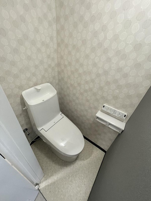トイレ　トイレ