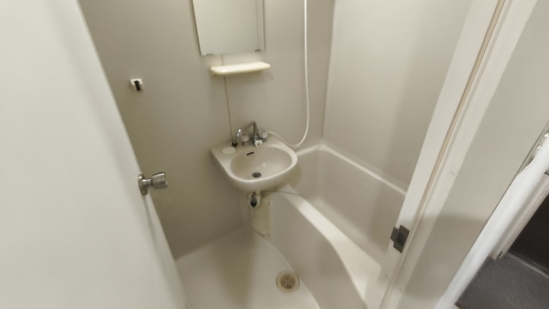 バス・シャワールーム　画像と現状が異なる場合は現状優先となります。