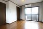 居室・リビング　※同建物別部屋の参考写真です。