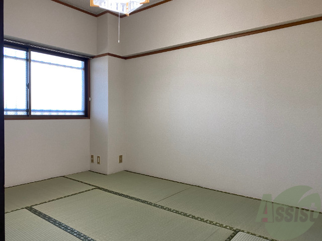 その他部屋・スペース　寝室になりそうな和室です。畳の良い香りがします。