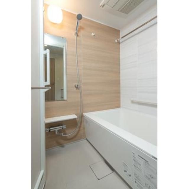 バス・シャワールーム　同タイプ部屋　参考写真です