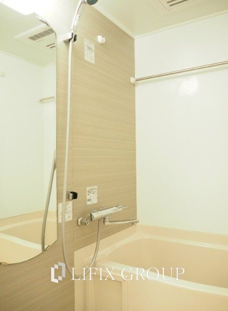 バス・シャワールーム　風呂