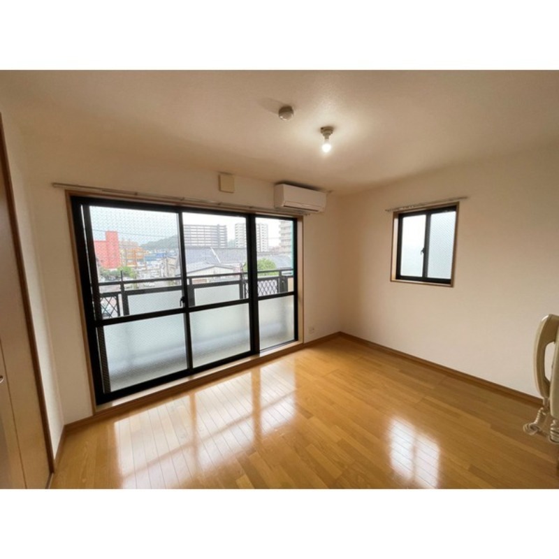 居室・リビング　別号室イメージ