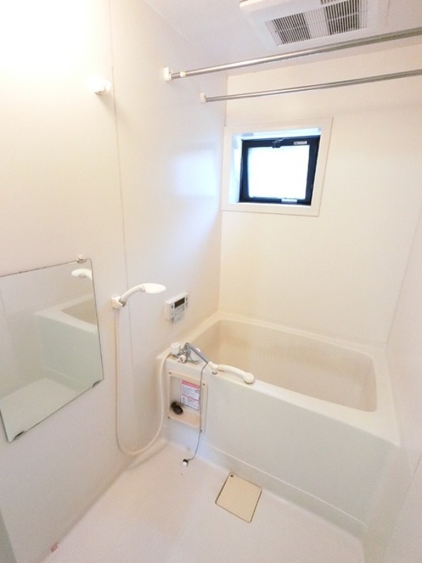 バス・シャワールーム　図面と現状に相違がある場合には現状を優先