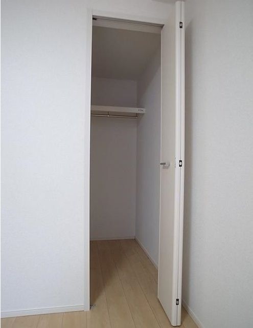 収納　ウォークインクローゼット