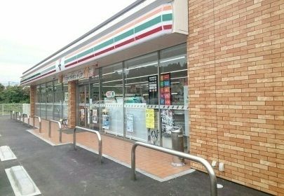 コンビニ　セブンイレブン二本松上竹店（コンビニ）まで150m