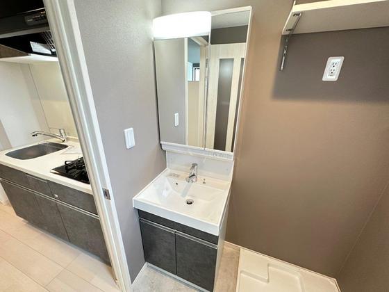 洗面設備　※別部屋の写真です