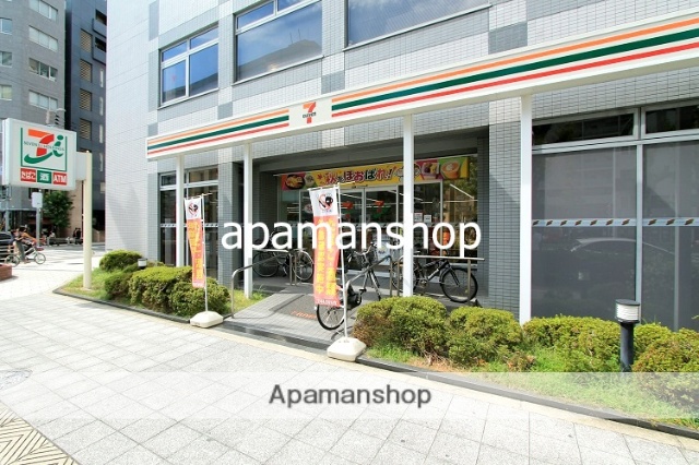 コンビニ　セブンイレブン（コンビニ）まで180m