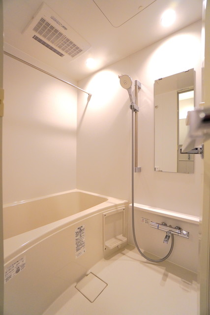 バス・シャワールーム　※写真は同タイプ住戸です。