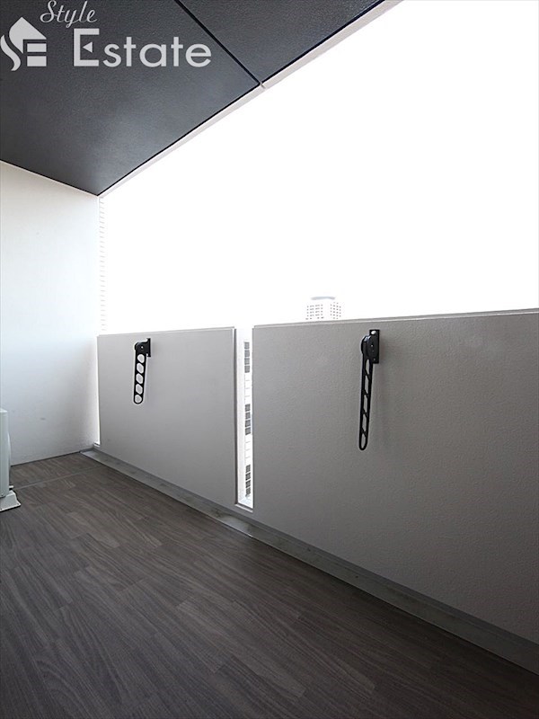 バルコニー　バルコニー