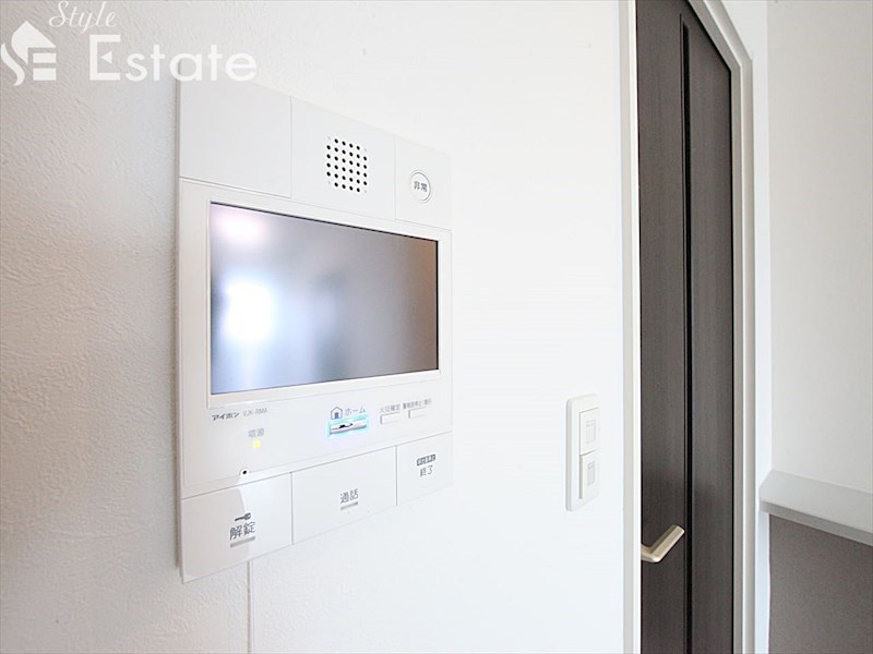 セキュリティ　モニター付きインターホン