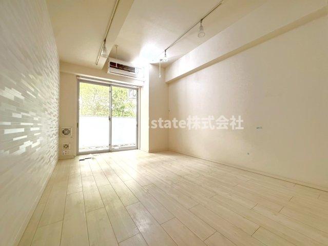 居室・リビング　同仕様写真