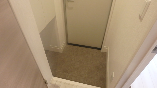 玄関　※同施工メーカーの内装写真です