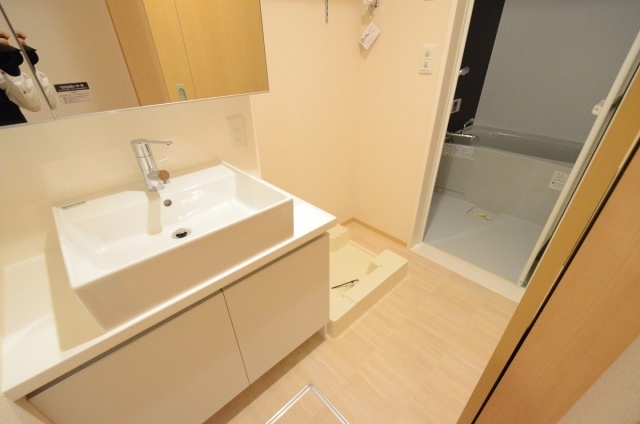 洗面設備　独立洗面化粧台付き☆