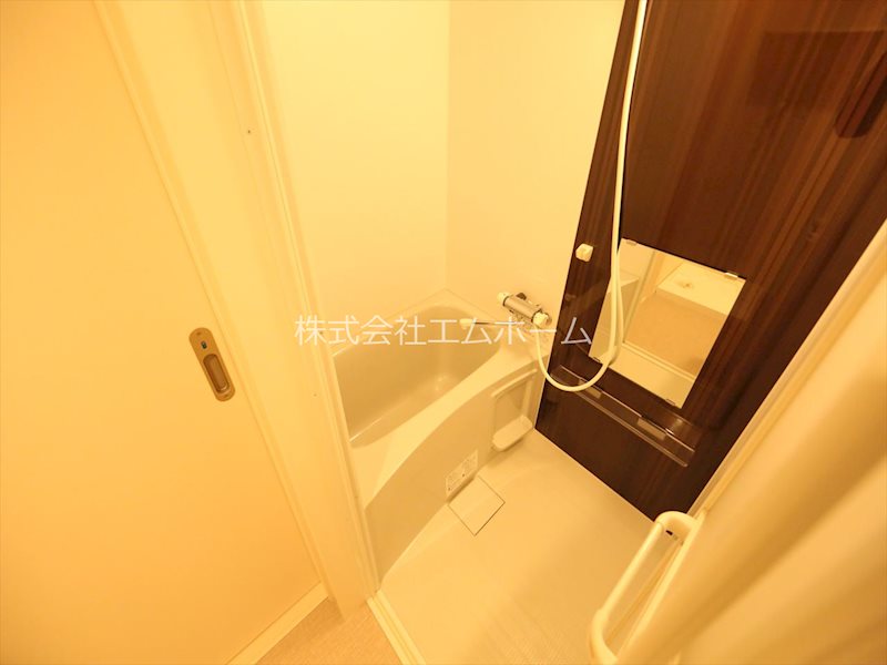 バス・シャワールーム　バスルーム　浴室暖房乾燥機付き